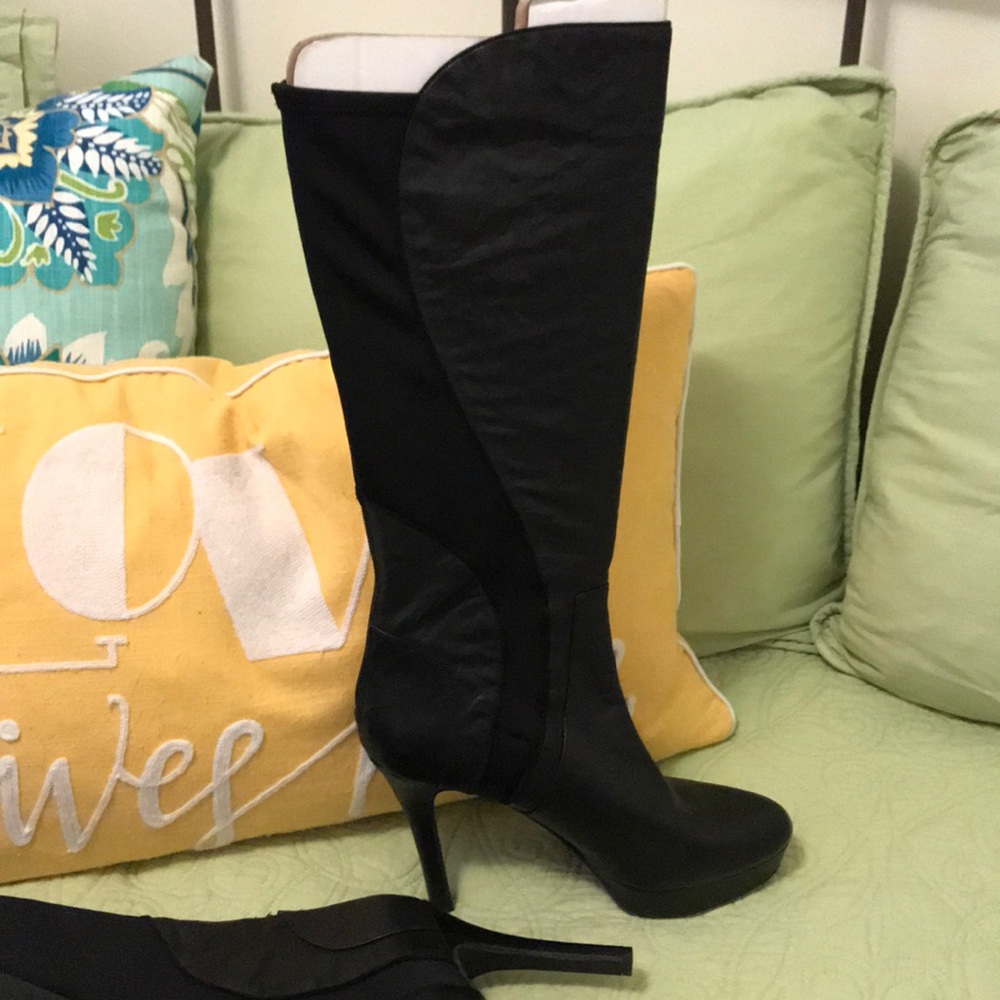 Gianni Bini knee boots